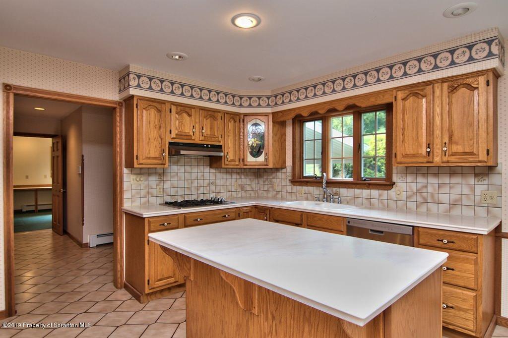 122 Linair Farms Road Dalton, PA 18414 - Photo 6 of 75 Gallery Image 6