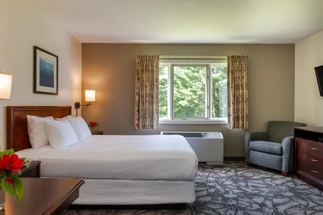 $2,500 | 104 Grand Summit Drive, Unit 104, Bartlett, NH 03812