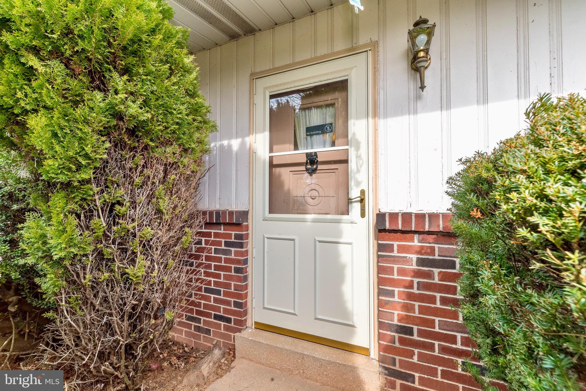 2271 Street Road Warrington, PA 18976 - Photo 4 of 33 Gallery Image 4