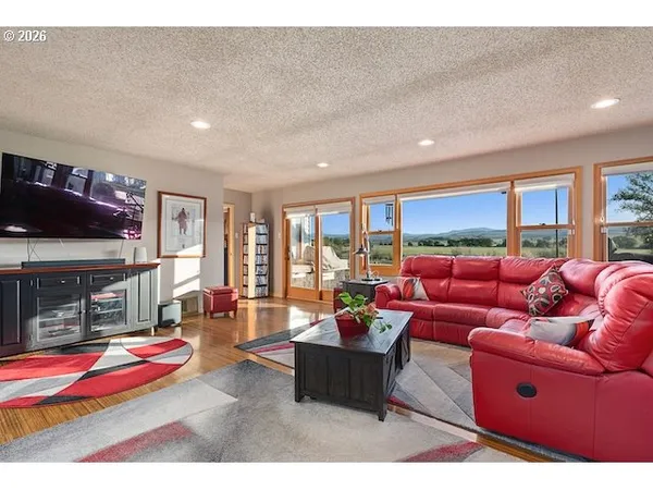 $975,000 | 40290 Beaver Creek Loop, Baker City, OR 97814