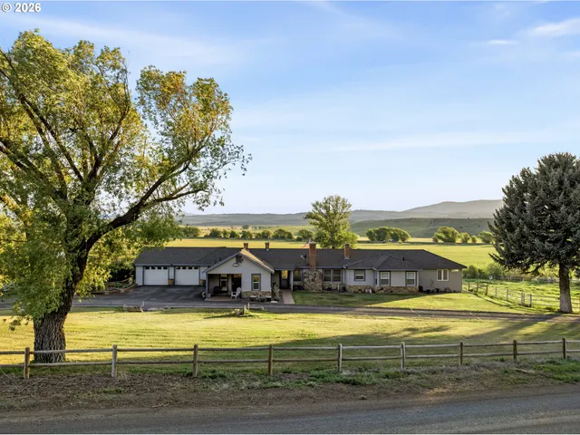 $975,000 | 40290 Beaver Creek Loop, Baker City, OR 97814