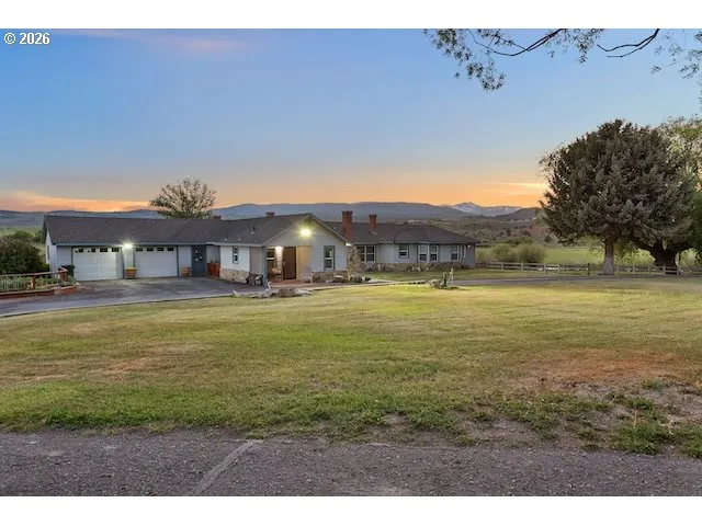 $975,000 | 40290 Beaver Creek Loop, Baker City, OR 97814