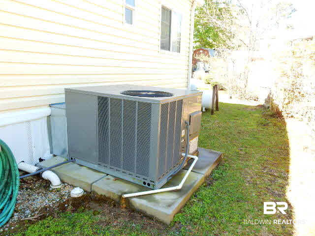 693 Escambia Loop Lillian, AL 36549 - Photo 23 of 27 Gallery Image 23