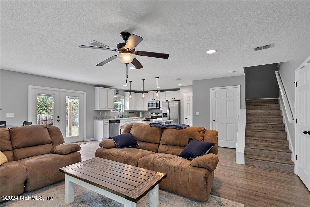 05-Living Room