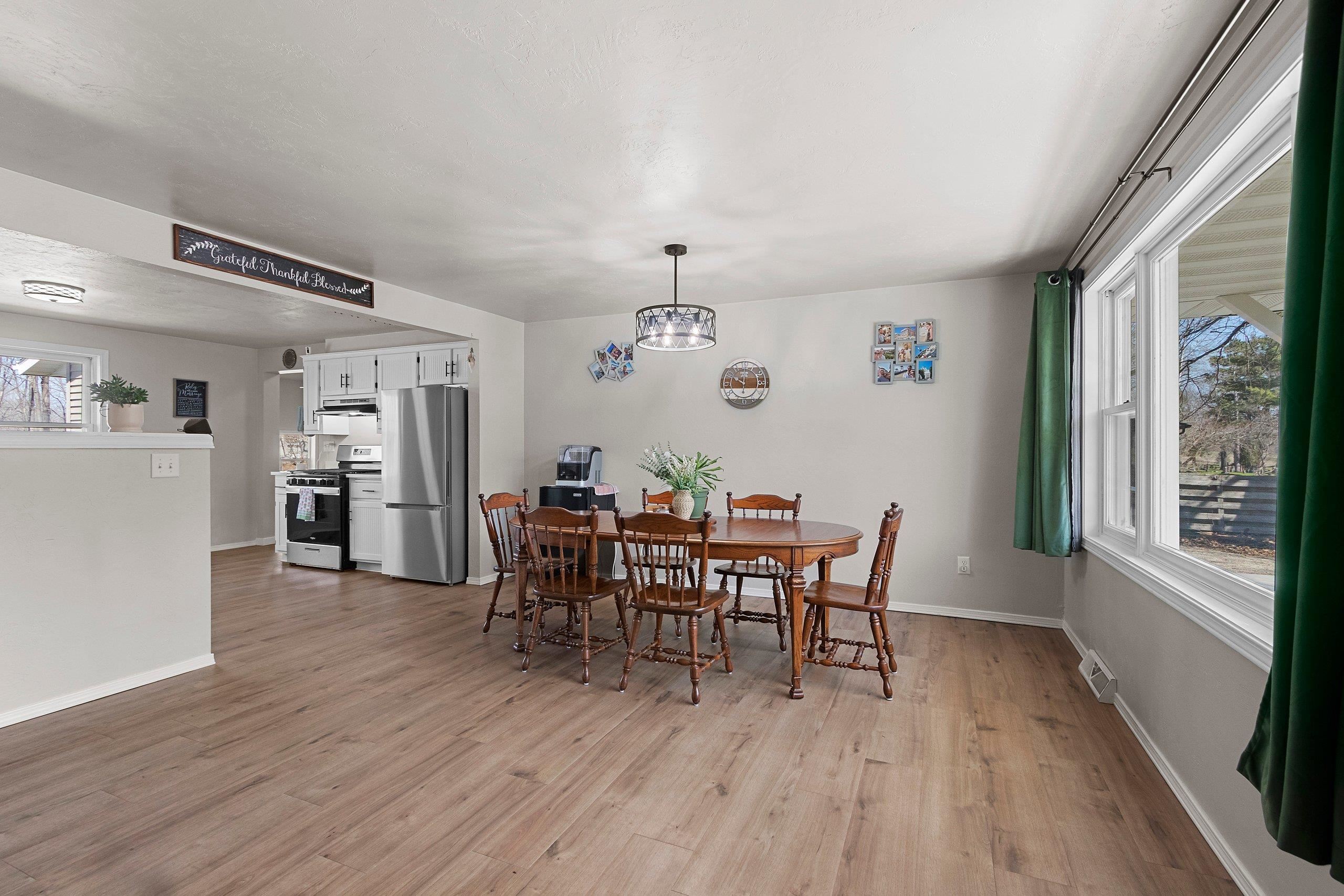 3175 Birch Road Suamico, WI 54173 - Photo 2 of 39