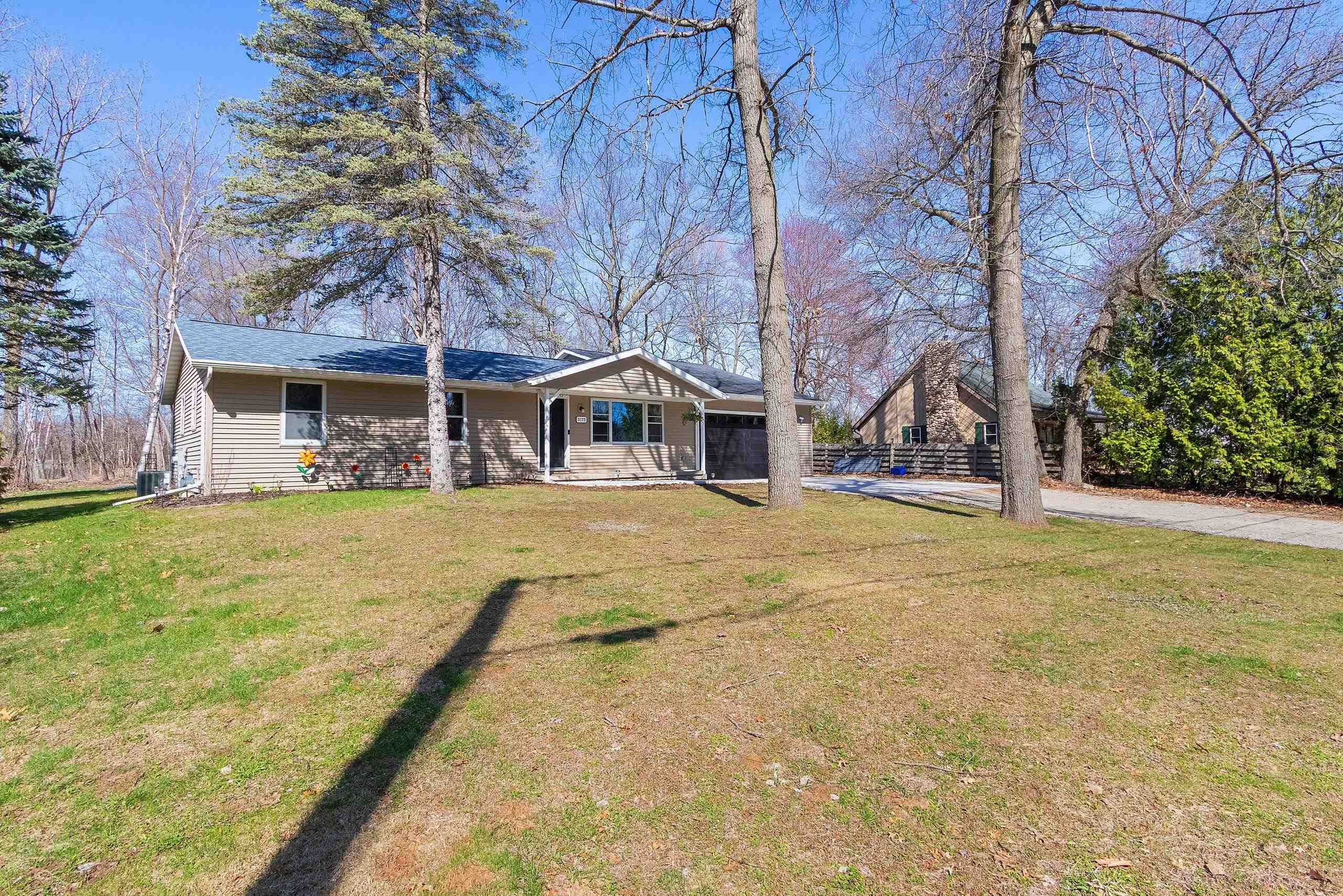 3175 Birch Road Suamico, WI 54173 - Photo 28 of 39