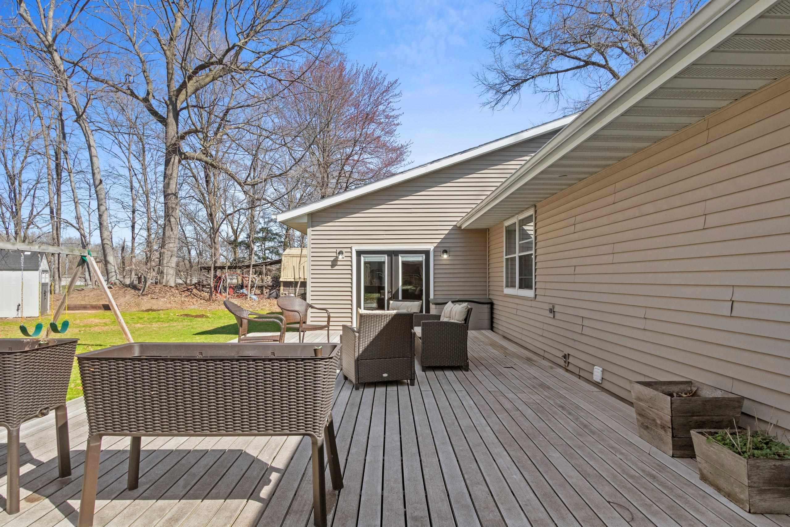 3175 Birch Road Suamico, WI 54173 - Photo 29 of 39