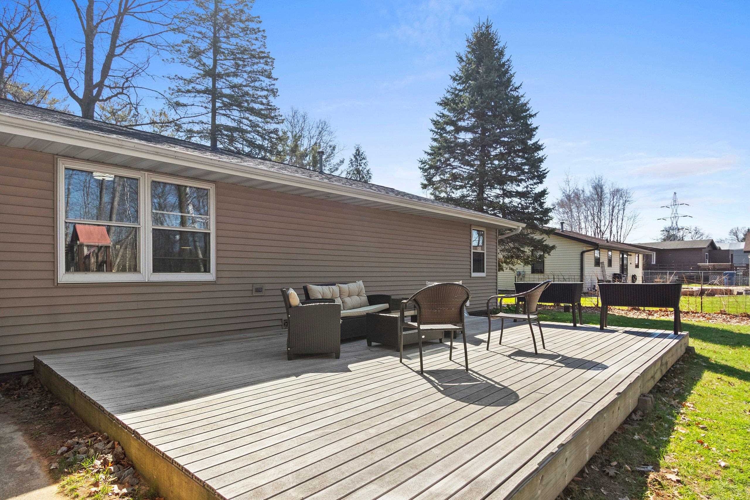 3175 Birch Road Suamico, WI 54173 - Photo 30 of 39