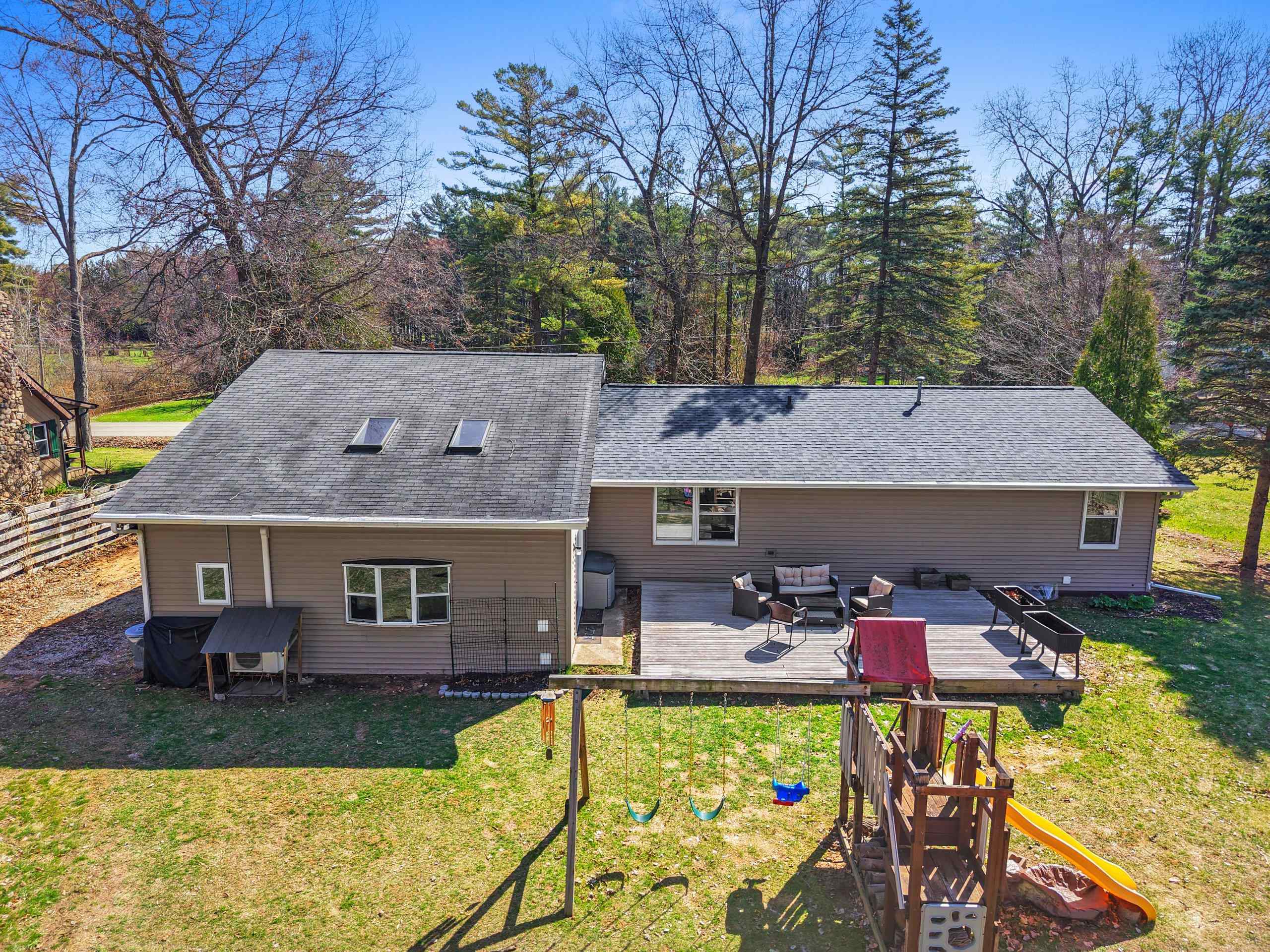 3175 Birch Road Suamico, WI 54173 - Photo 33 of 39