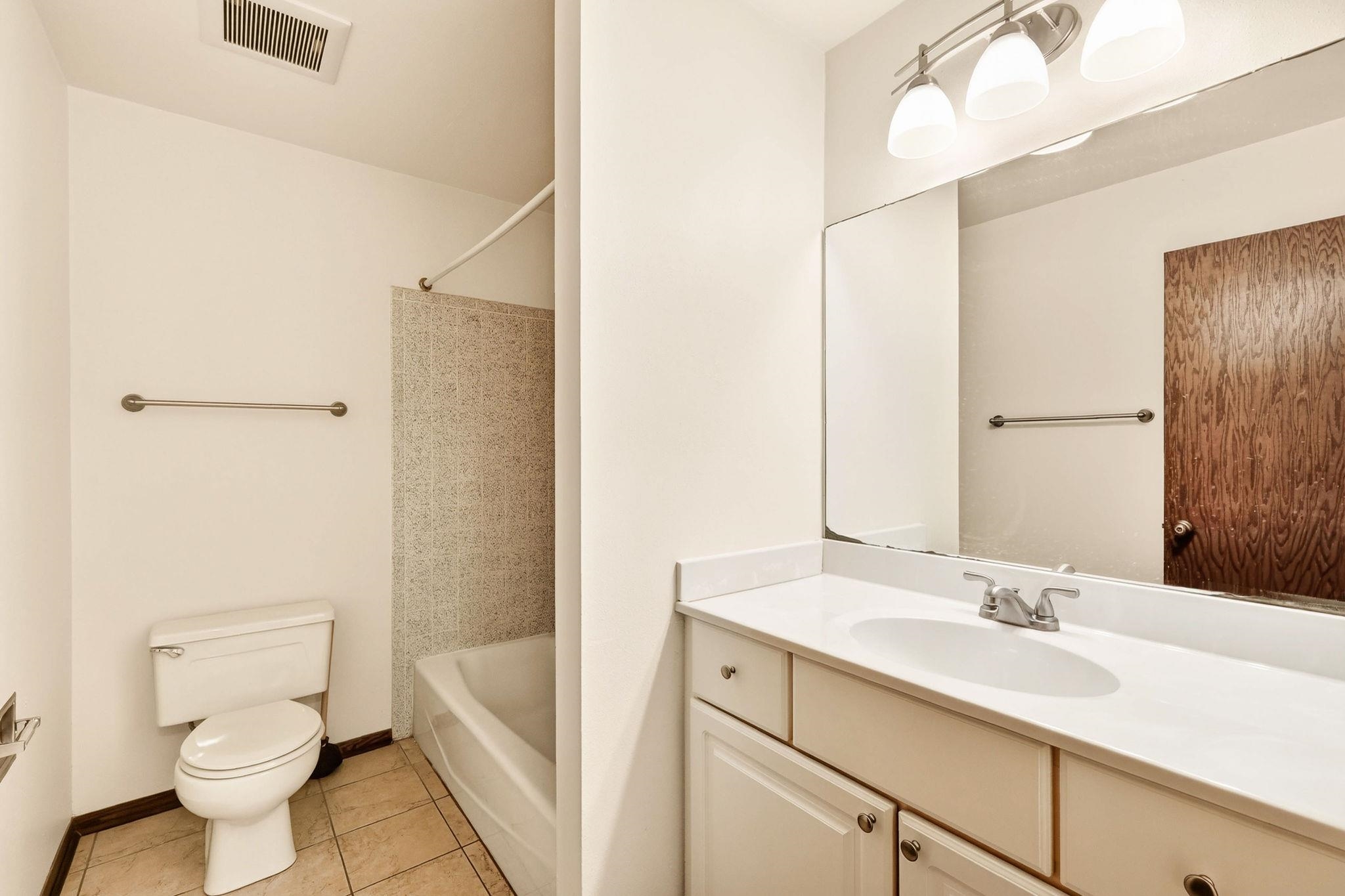 3907 Patrick Henry Way, Unit 3907 Middleton, WI 53562 - Photo 16 of 36