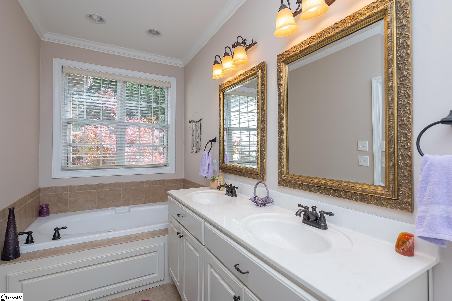 1025 South Buncombe Road Greer, SC 29651 - Photo 18 of 30 Gallery Image 18
