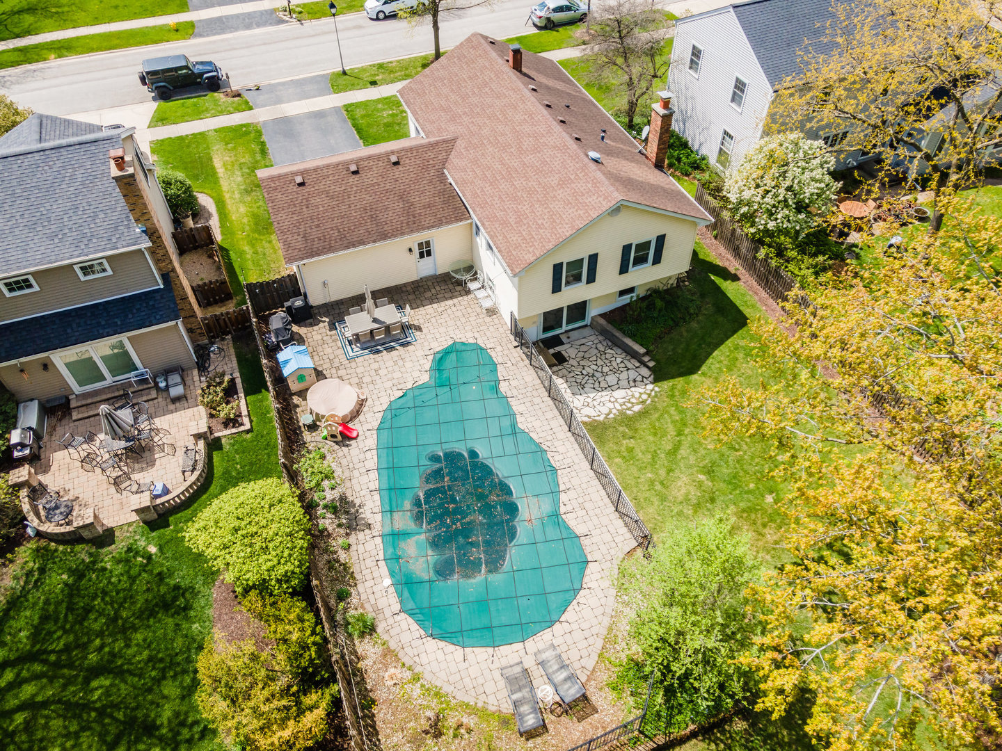 1617 Orth Drive Wheaton, IL 60189 - Photo 33 of 35 an aerial view of a house with a swimming pool