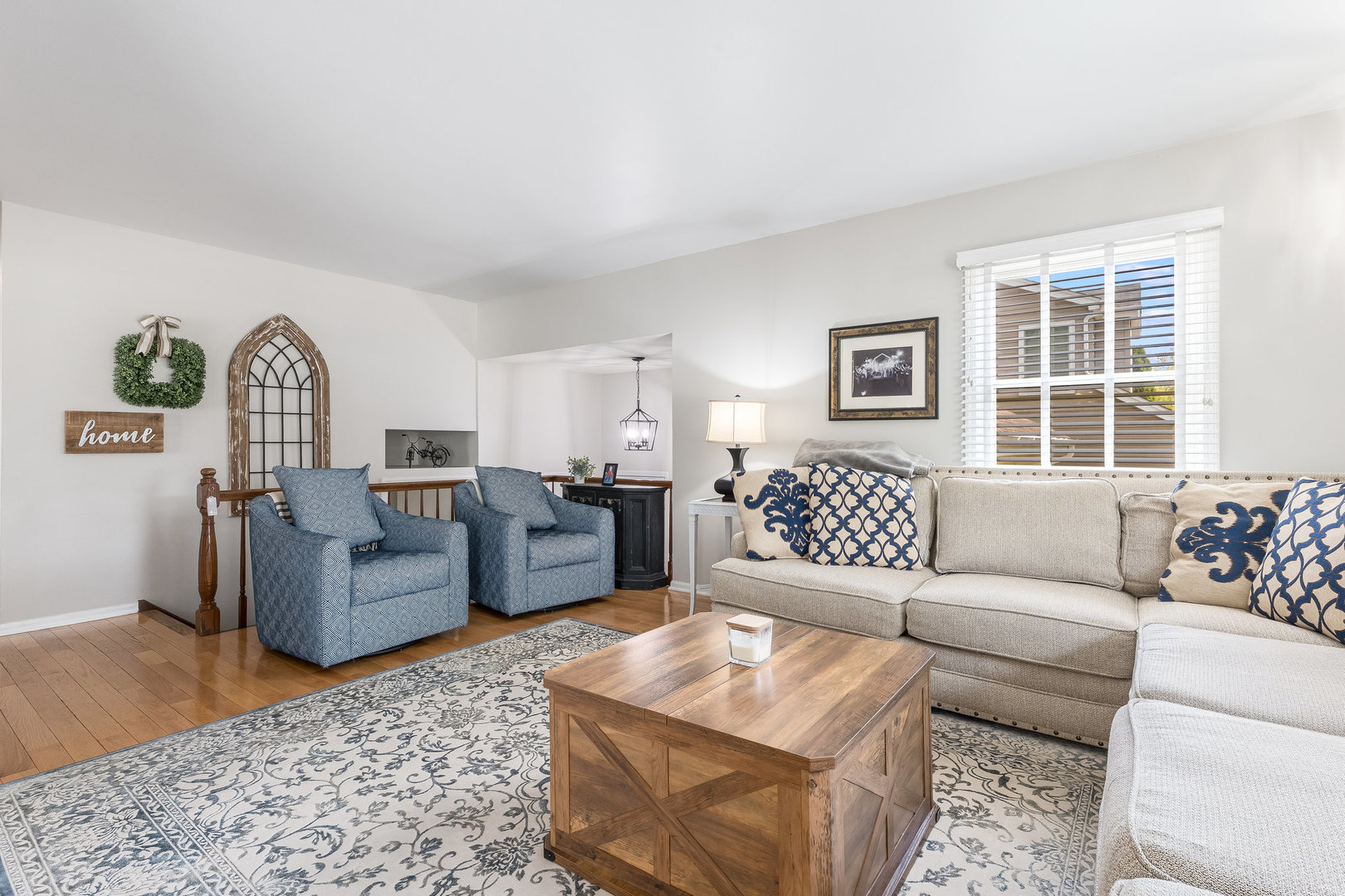 1617 Orth Drive Wheaton, IL 60189 - Photo 4 of 35 a living room with furniture and windows