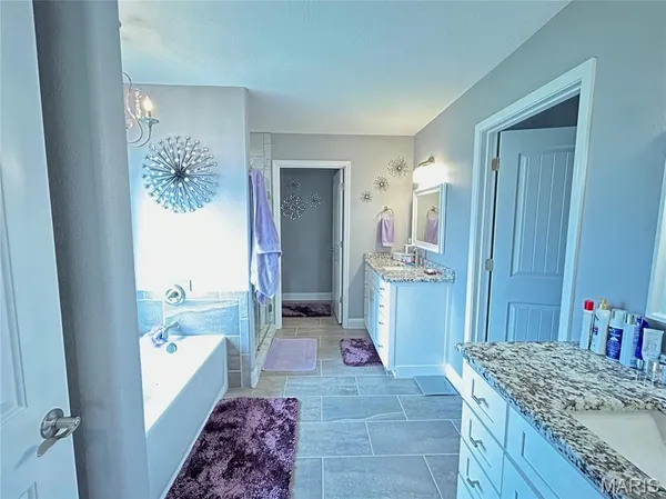 $395,000 | 12200 Country Oaks Drive, Rolla, MO 65401