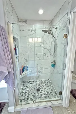 $395,000 | 12200 Country Oaks Drive, Rolla, MO 65401