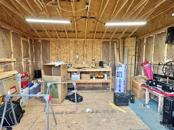 $395,000 | 12200 Country Oaks Drive, Rolla, MO 65401