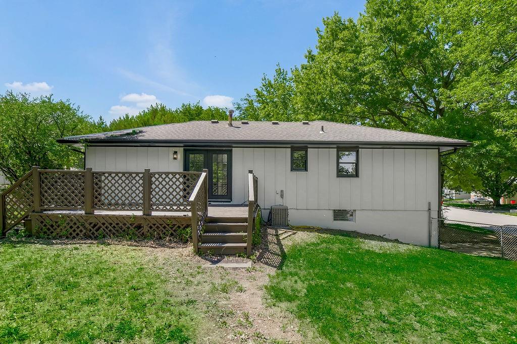 2101 Southeast Harding Street Oak Grove, MO 64075 - Photo 22 of 32