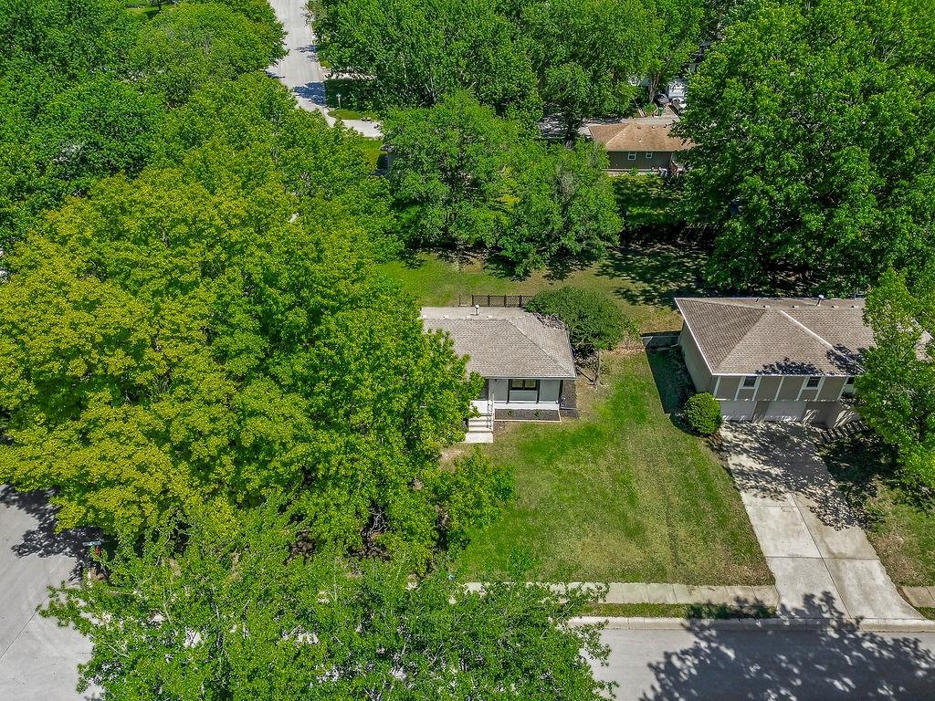 2101 Southeast Harding Street Oak Grove, MO 64075 - Photo 26 of 32
