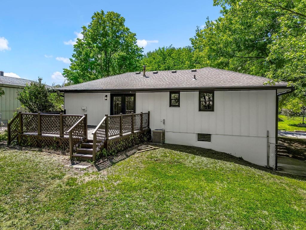 2101 Southeast Harding Street Oak Grove, MO 64075 - Photo 29 of 32