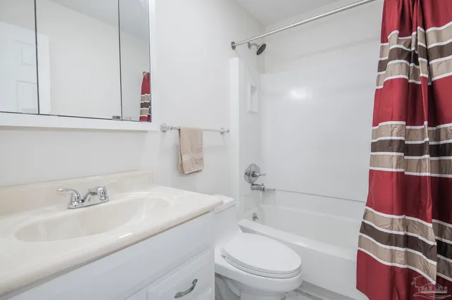 $138,000 | 4344 Langley Avenue, Unit 217D, Pensacola, FL 32504