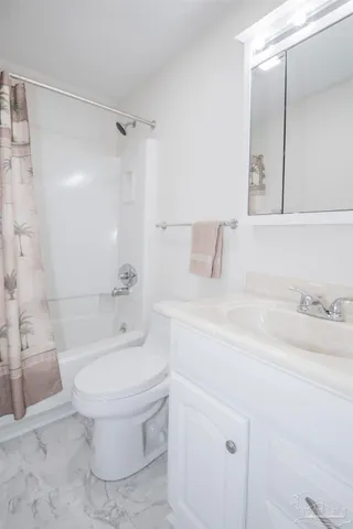 $138,000 | 4344 Langley Avenue, Unit 217D, Pensacola, FL 32504