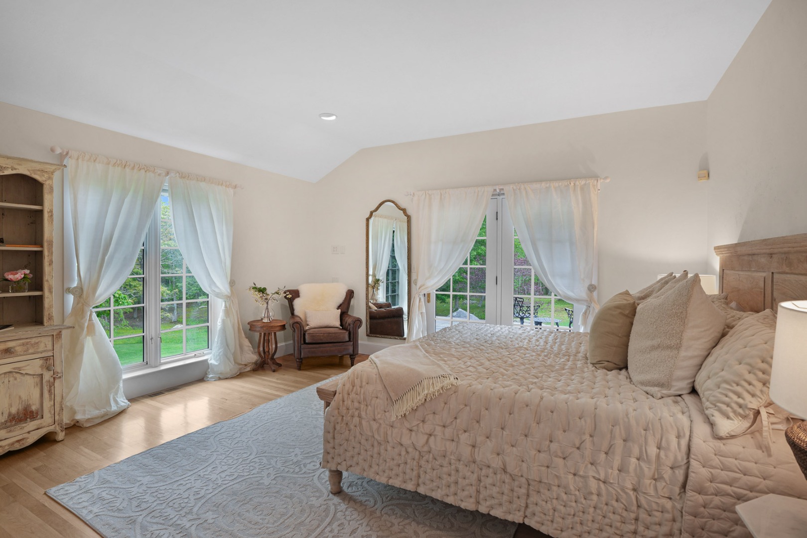 300 N Road Chilmark, MA 02535 - Photo 8 of 32