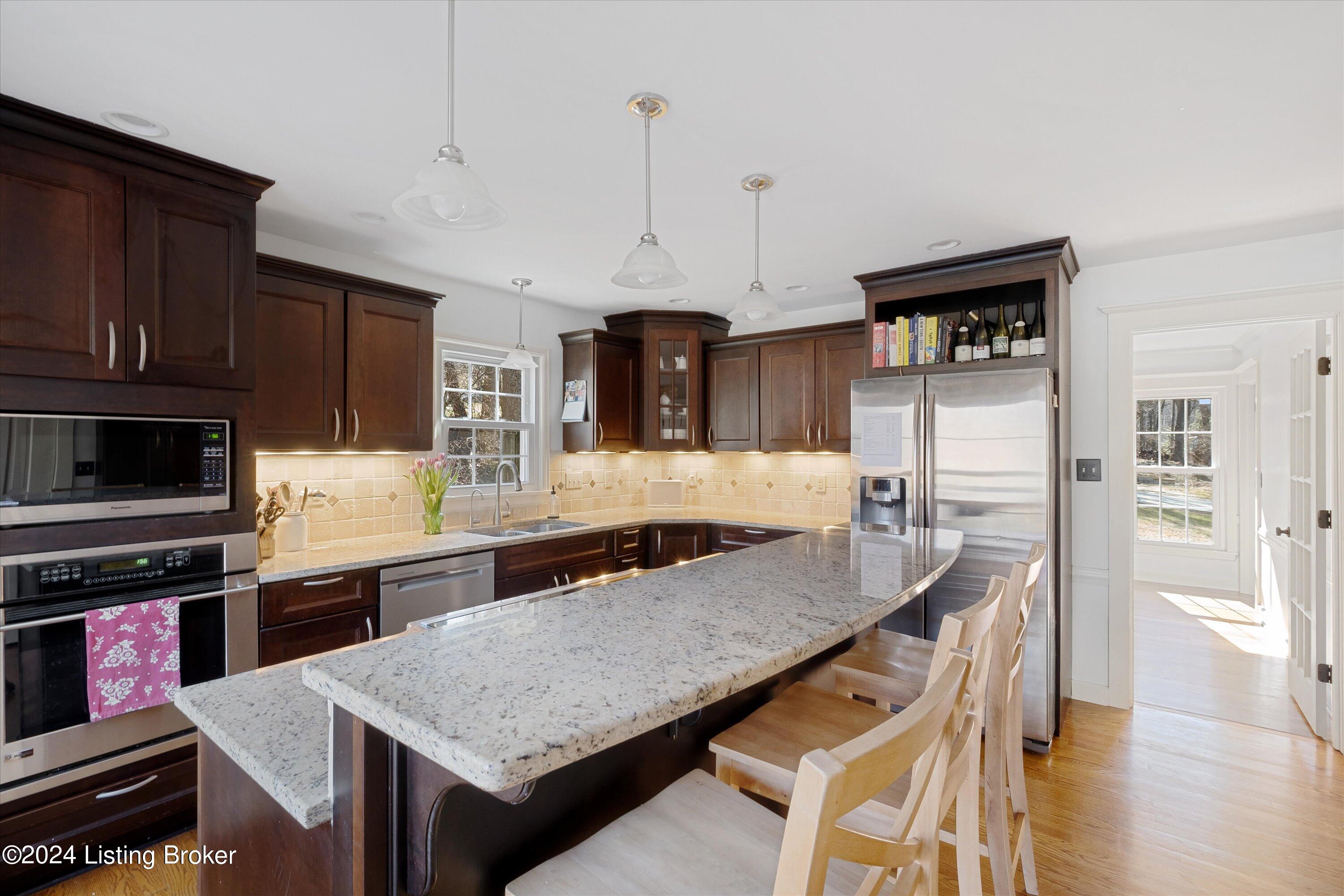7109 Fox Harbor Road Prospect, KY 40059 - Photo 17 of 44 17-LouisvilleRealEstateMedia_7109FoxHarb
