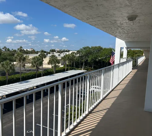 $2,600 | 300 North Hwy A1A, Unit 405H, Jupiter, FL 33477