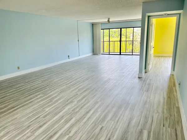 $2,600 | 300 North Hwy A1A, Unit 405H, Jupiter, FL 33477