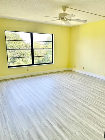 $2,600 | 300 North Hwy A1A, Unit 405H, Jupiter, FL 33477