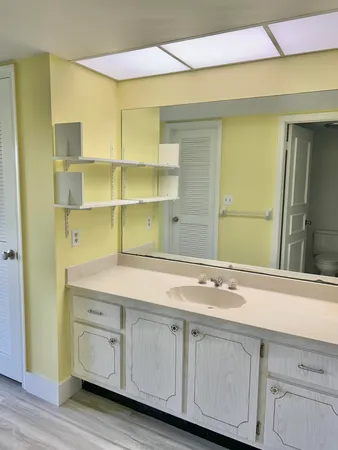 $2,600 | 300 North Hwy A1A, Unit 405H, Jupiter, FL 33477