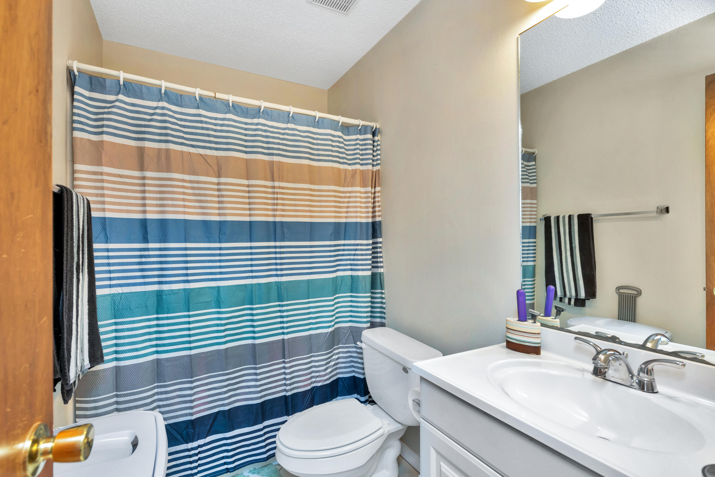 10 Falcon Ridge Lane Fort Walton Beach, FL 32547 - Photo 11 of 22 11_MasterBath