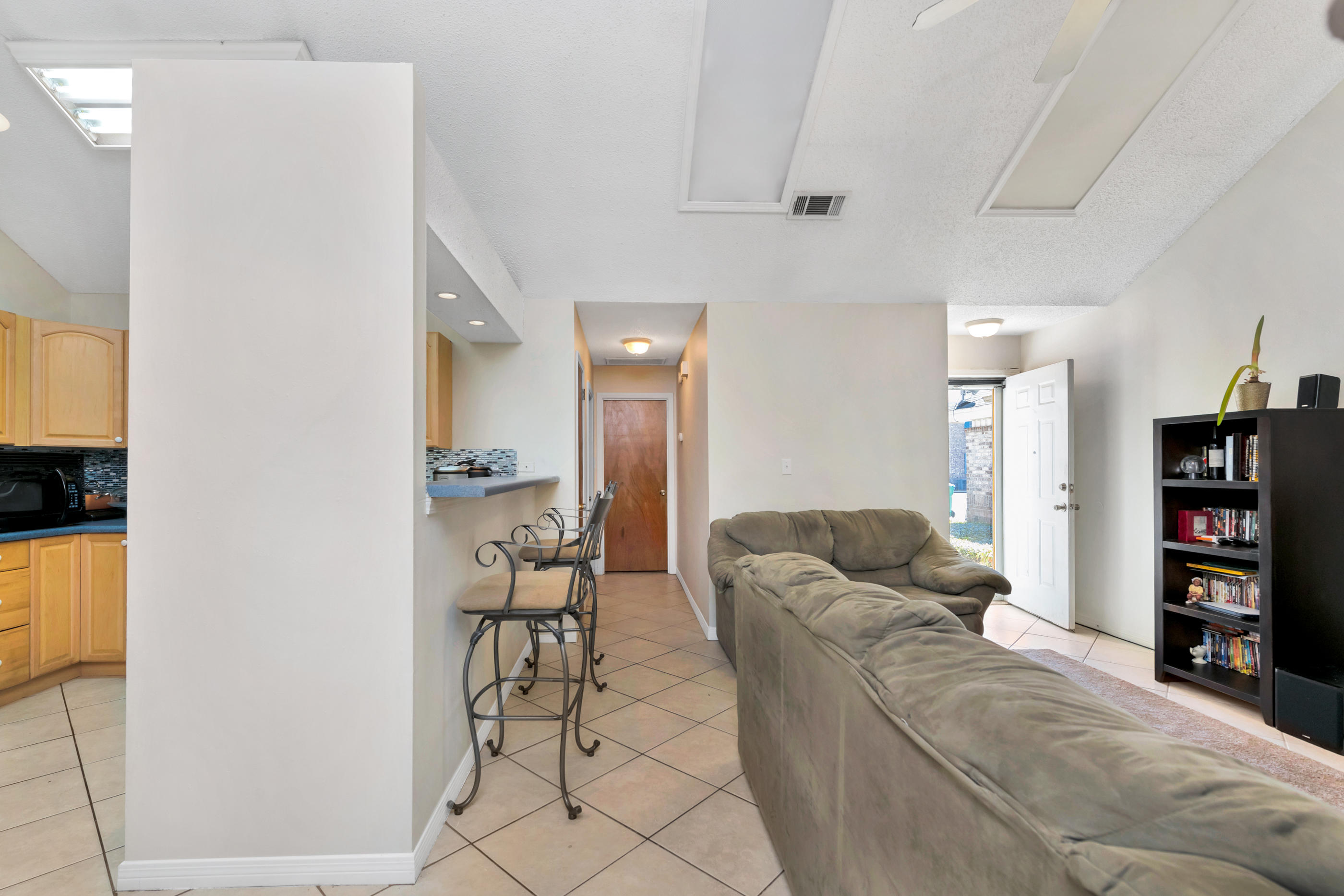 10 Falcon Ridge Lane Fort Walton Beach, FL 32547 - Photo 4 of 22 04_Family Rm3