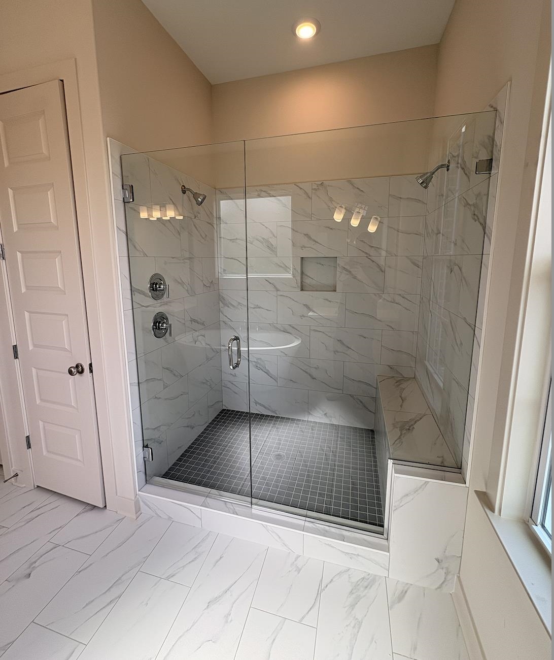 5054 Summers Road Arlington, TN 38002 - Photo 5 of 11 Bathroom featuring a marble finish shower and light marble finish flooring