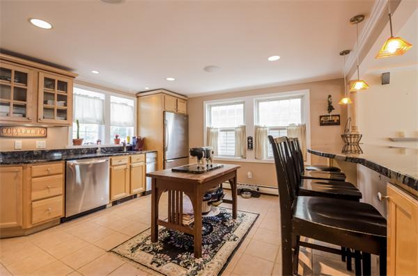 10 Sumner Road Salem, MA 01970 - Photo 11 of 30