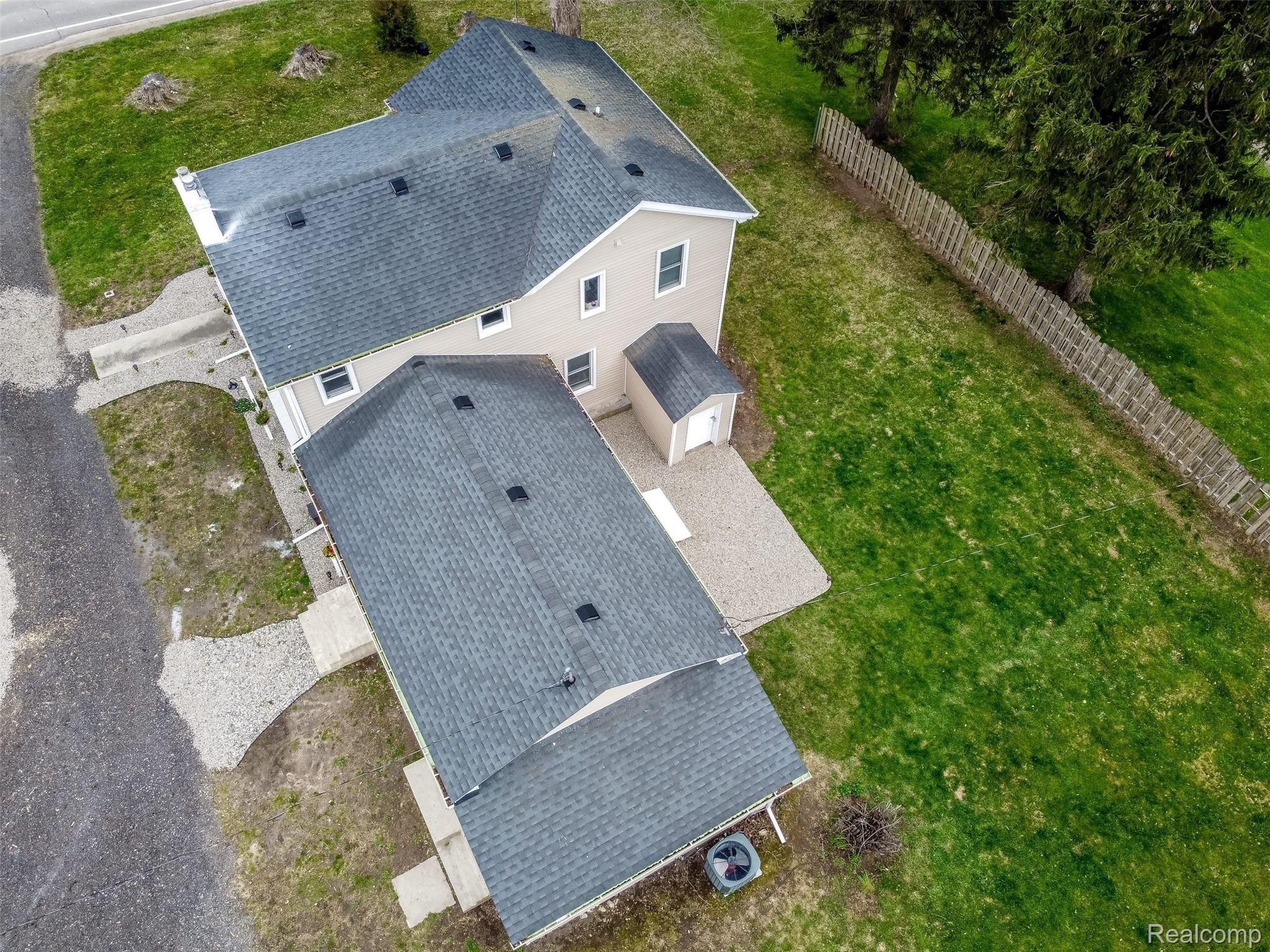 4140 West Coon Lake Road Howell, MI 48843 - Photo 77 of 79 Drone_howell031.jpg