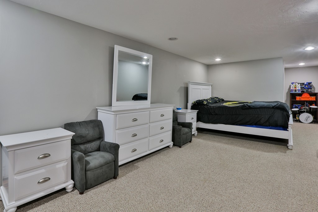 35 Herrick Road Peabody, MA 01960 - Photo 19 of 25 Gallery Image 19