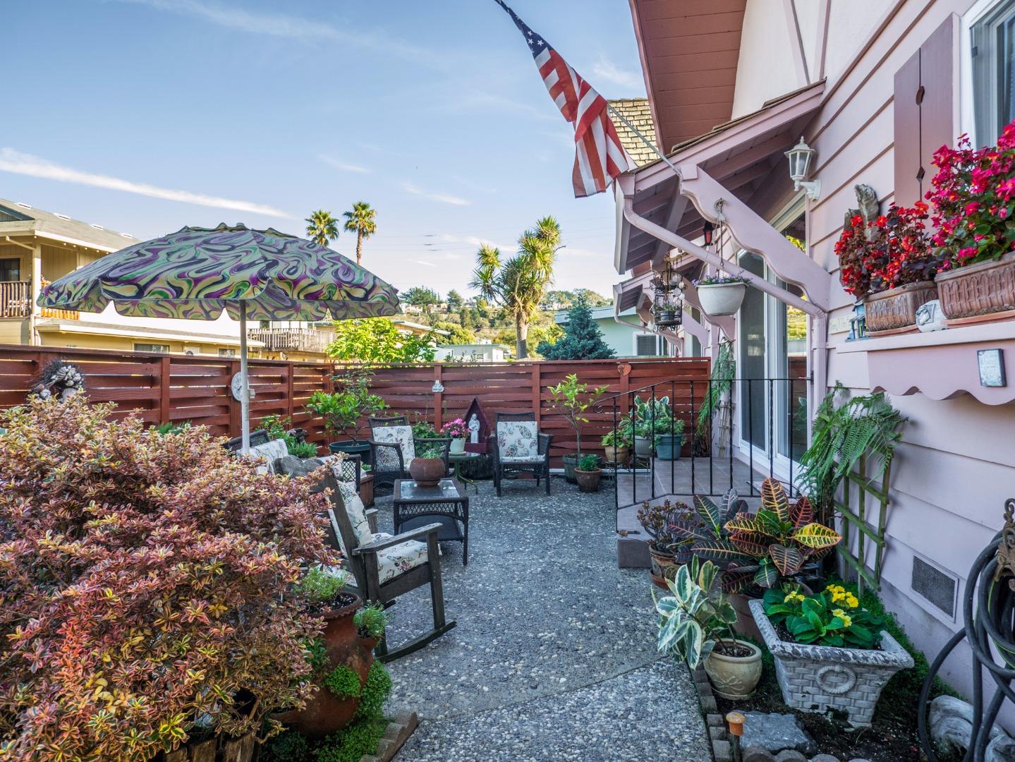 114 Hainline Road Aptos, CA 95003 - Photo 4 of 33 Gallery Image 4