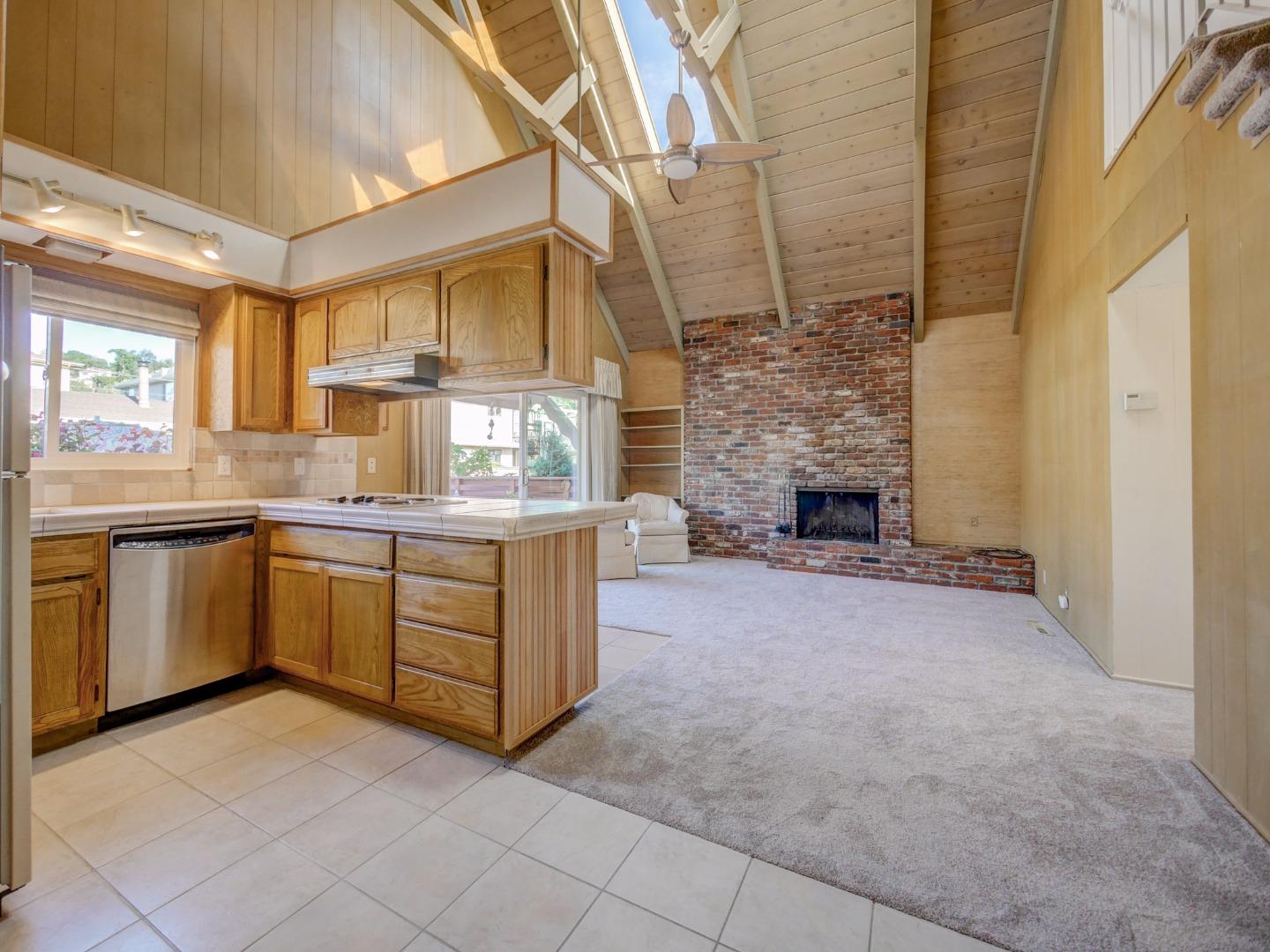 114 Hainline Road Aptos, CA 95003 - Photo 8 of 33 Gallery Image 8