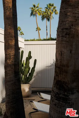$3,570,000 | 1272 East Verbena Drive, Palm Springs, CA 92262
