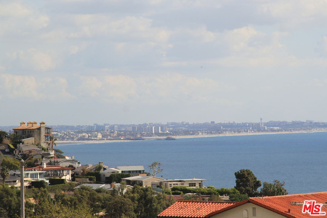 3641 Surfwood Road Malibu, CA 90265 - Photo 1 of 29 a view of a city with ocean