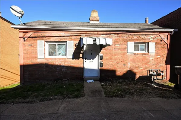 $179,000 | 517 Carothers Avenue, Carnegie, PA 15106