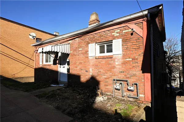 $179,000 | 517 Carothers Avenue, Carnegie, PA 15106