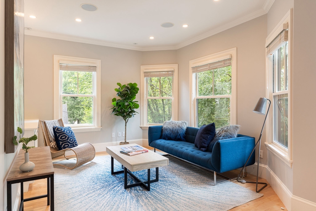 85 Upland Road Cambridge, MA 02140 - Photo 13 of 42