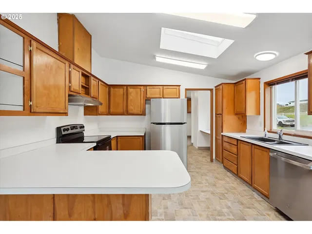 $140,000 | 295 Krameria Street, Arlington, OR 97812