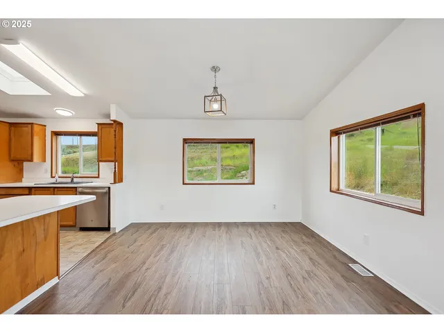 $140,000 | 295 Krameria Street, Arlington, OR 97812