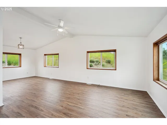 $140,000 | 295 Krameria Street, Arlington, OR 97812