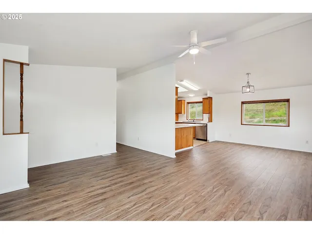 $140,000 | 295 Krameria Street, Arlington, OR 97812