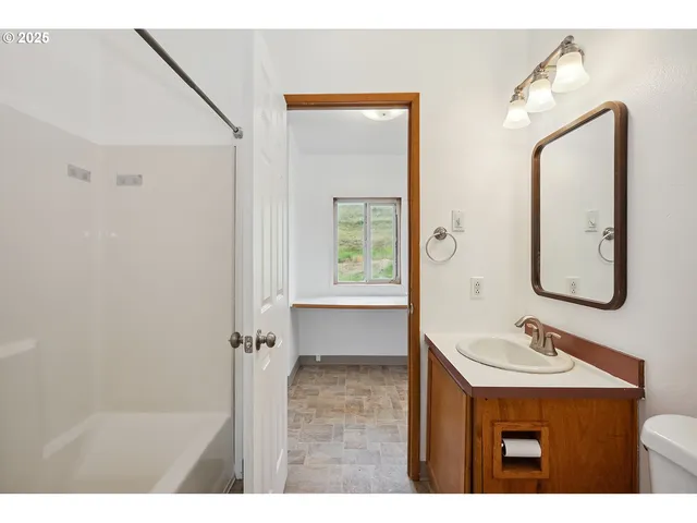 $140,000 | 295 Krameria Street, Arlington, OR 97812