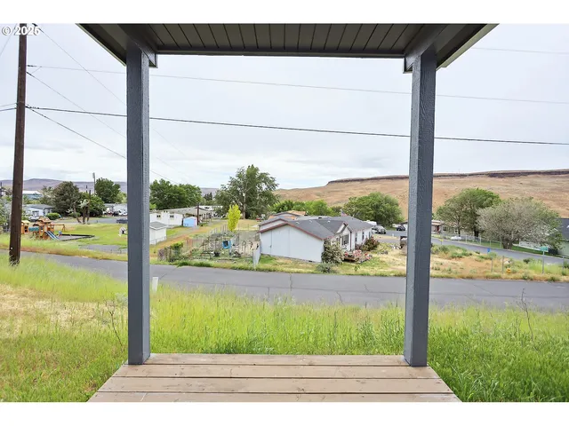 $140,000 | 295 Krameria Street, Arlington, OR 97812